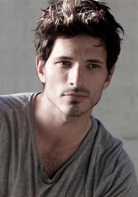 andres velencoso.